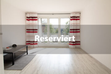 Reserviert – Gepflegte Maisonettewohnung mit 2 Zimmern, Loggia und Studio im Dachgeschoss, 26129 Oldenburg, Maisonette